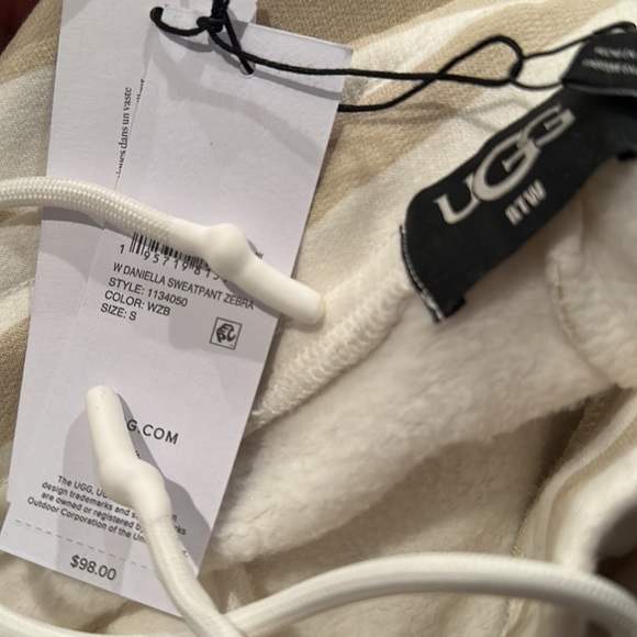 UGG Daniella Sweatpant Zebra - Picture 11 of 11